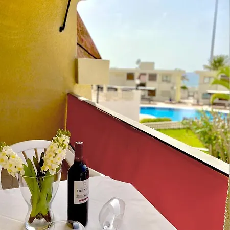 Apartment Vera Mar 9a Primera Linea Con Piscina Y Parking Los Cristianos (Tenerife)