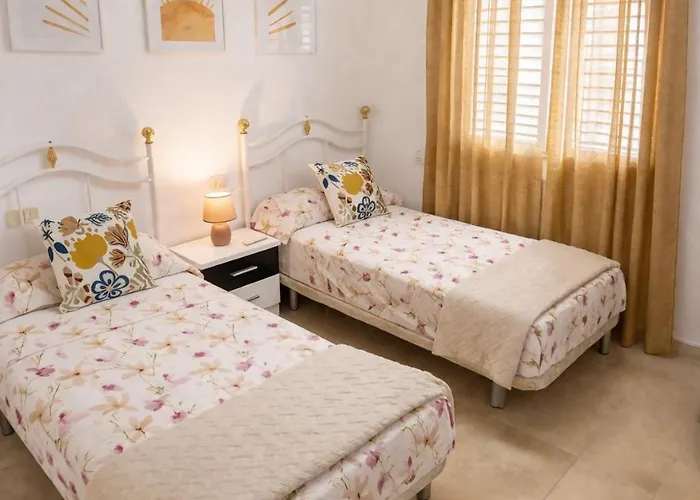 Vera Mar 9a - Primera Linea Con Piscina Y Parking Los Cristianos (Tenerife)